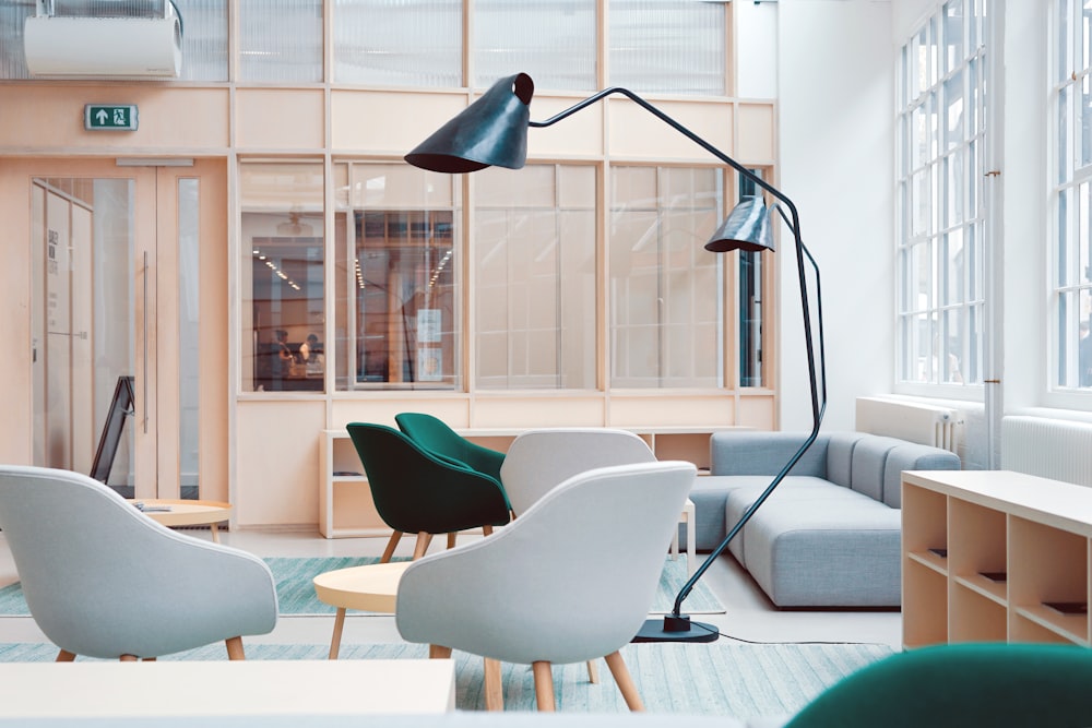 Best Small Desks for Tight Spaces