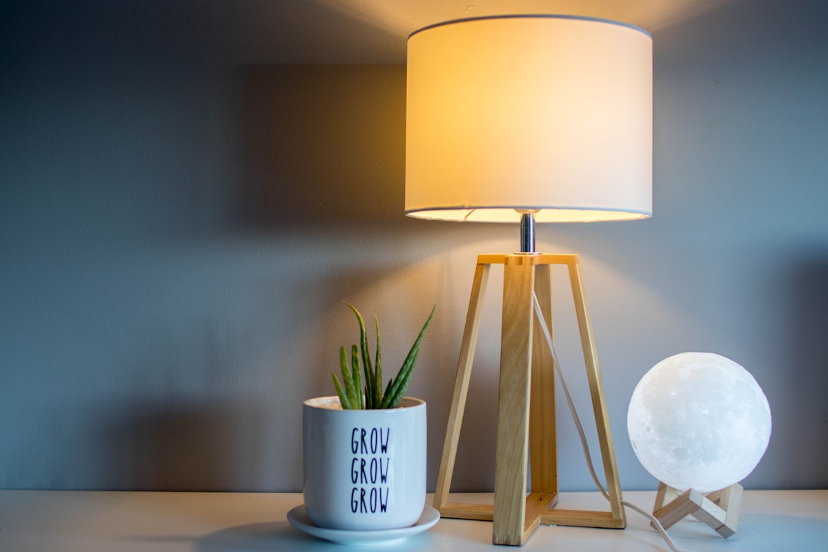 Brass vs Black Hardware: Finishing Your Space